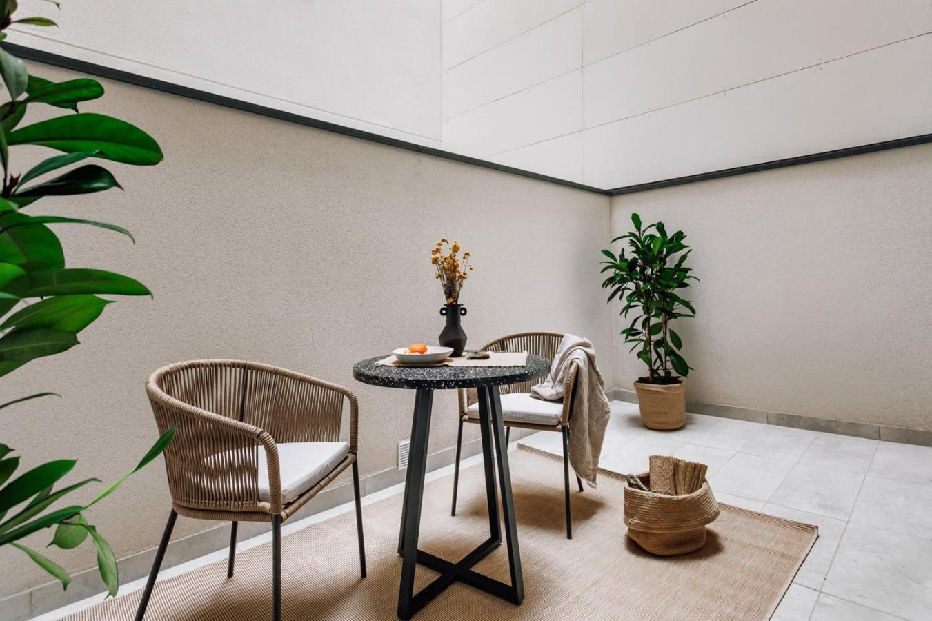Encina - 2 Bedrooms In Eixample Esquerra * Barcelone
