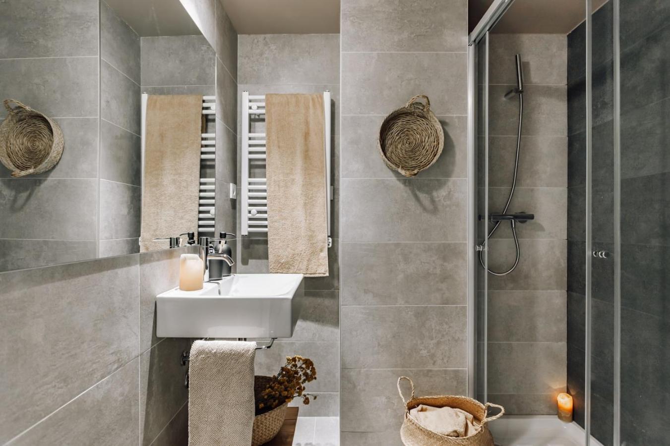 Encina - 2 Bedrooms In Eixample Esquerra Barcelone